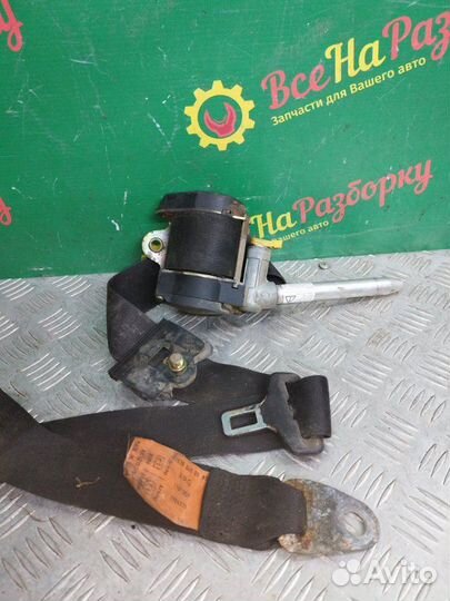 Ремень безопасности передний Mercedes-Benz C-Class