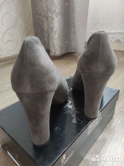 Туфли женские новые