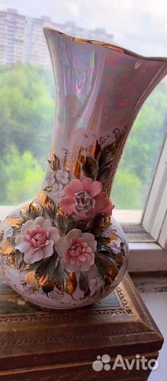 Ваза с лепниной и ваза большая напольная