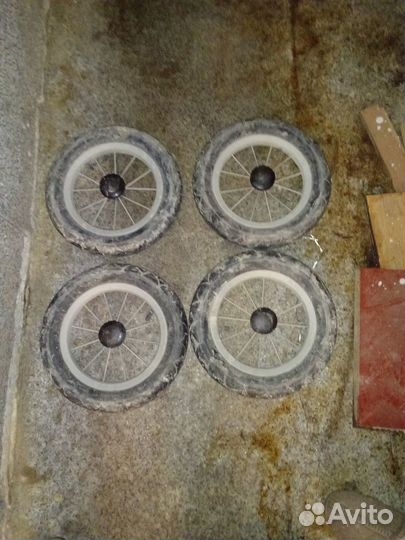 Колеса на детскую коляску