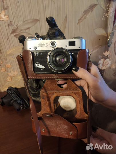 Пленочный фотоаппарат