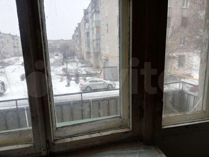 3-к. квартира, 58 м², 2/5 эт.