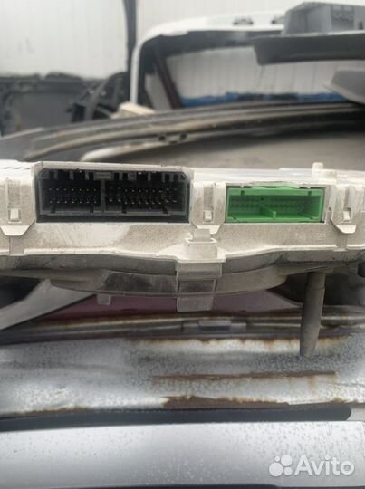 Панель приборов Honda Fit/Fit Aria