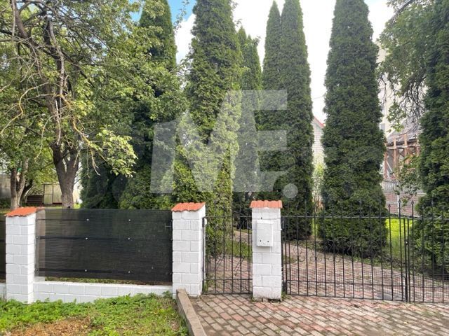 Участок 11 сот. (ИЖС)