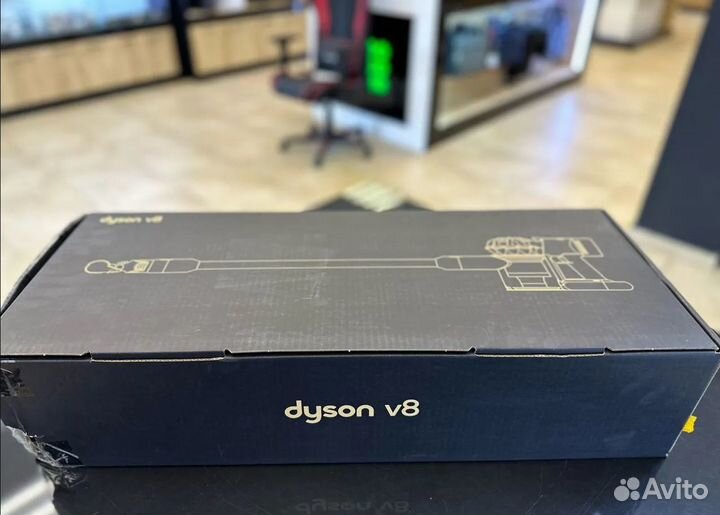 Пылесос Dyson V8 Slim Fluffy Extra Новый