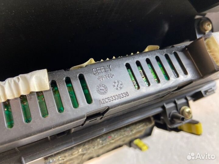 Накладка панели приборов Geely Emgrand EC7