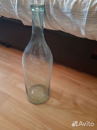 Бутыль четверть
