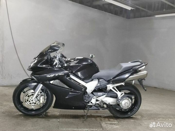Продам Honda VFR 800 ABS без пробега по РФ