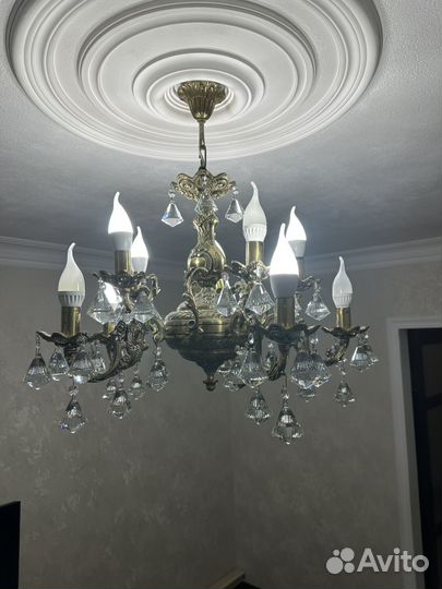 Люстра потолочная бронзовая