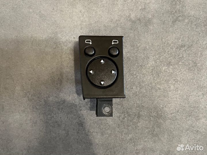 Переключатель регулировки зеркал Audi a6/100 c4
