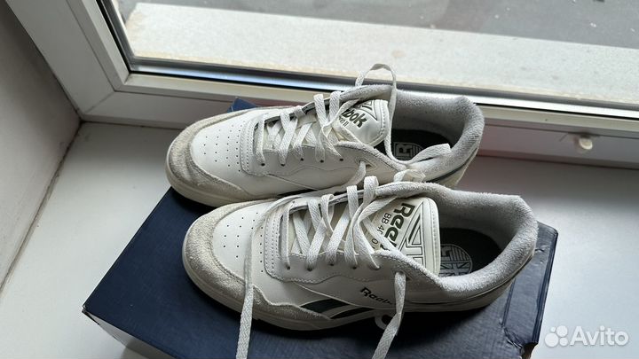 Белые кеды reebok