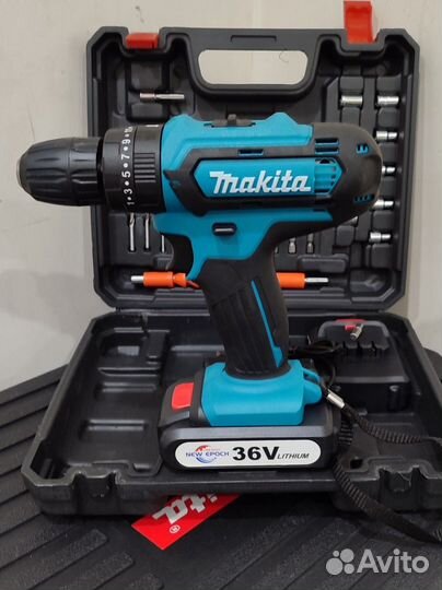 Шуруповерт makita с набором
