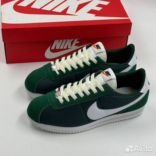 Кроссовки женские Nike Cortez
