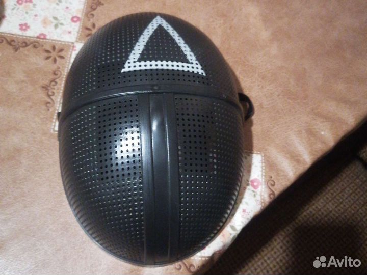 Маска игра в кальмара