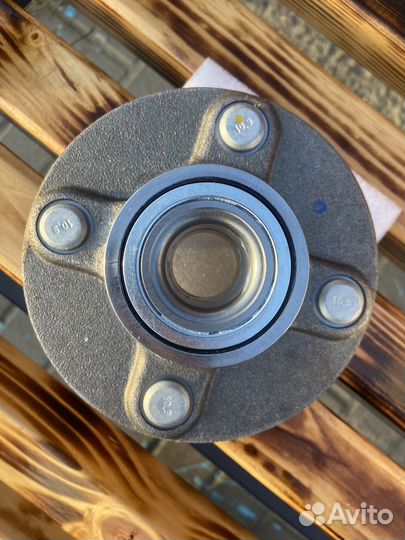 Ступица задняя Almera Classic