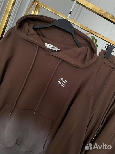 Спортивный костюм miu miu женский