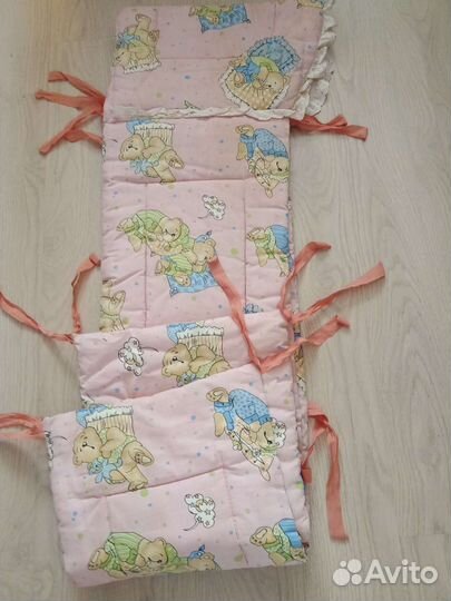 Бортики в детскую кроватку