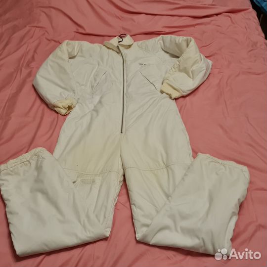 Комбинезон белый женский лыжный времен СССР р 44