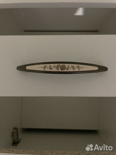 Ручка мебельная