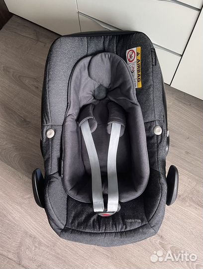 Автолюлька maxi cosi pebble plus с базой isofix