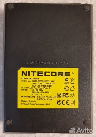 Nitecore Intellicharger i4 зарядное устройство