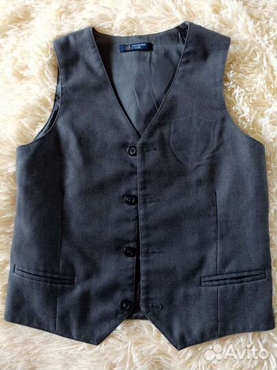 Жилетка для мальчика школьная 134-140