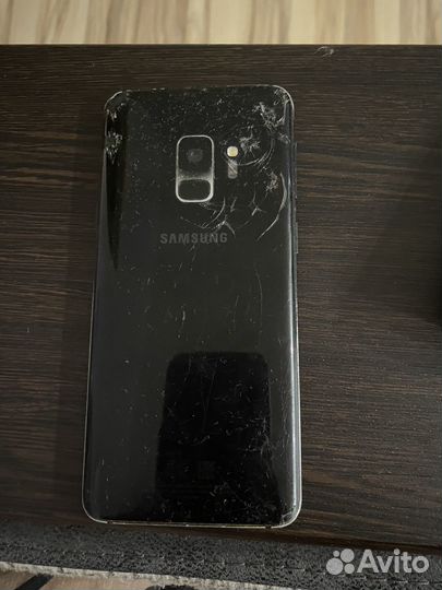 Телефон samsung galaxy s9