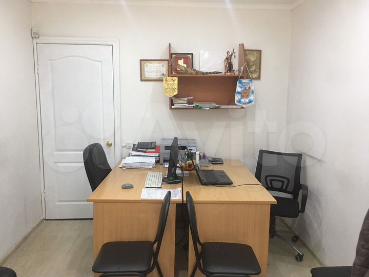 3-к. квартира, 70 м², 1/10 эт.