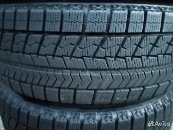 Bridgestone Blizzak VRX 185/65 R15