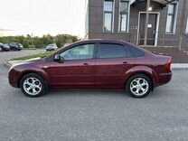 Ford Focus 2.0 MT, 2005, 300 000 км, с пробегом, цена 620 000 руб.