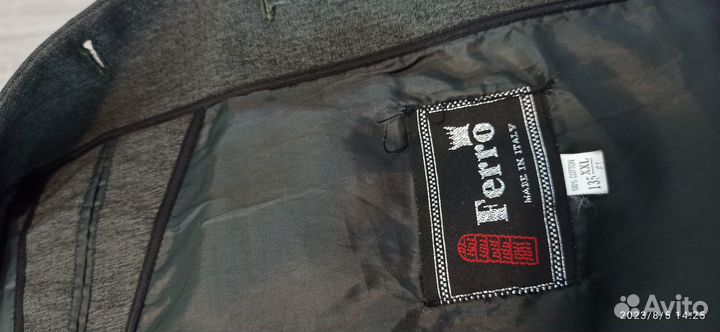 Пиджак и жилет на мальчика