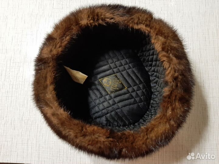 Мужская шапка