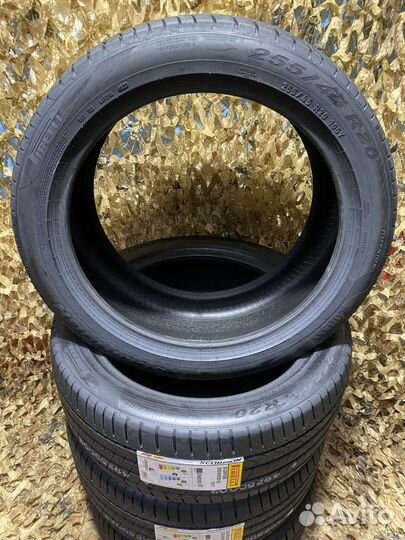 Pirelli Scorpion 255/45 R20 105Y