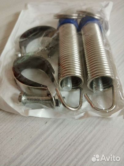 Пружины открывания багажника