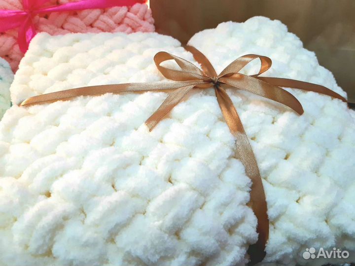 Плед детский вязаный