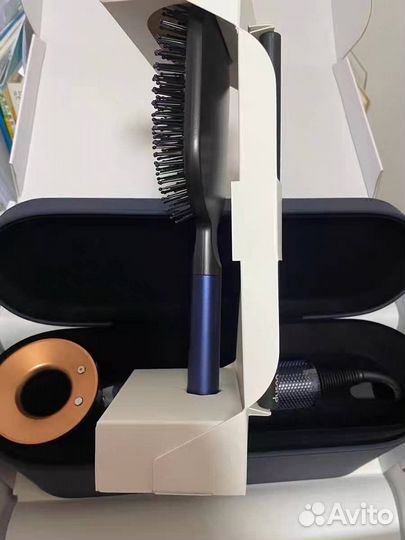 Набор расчесок dyson