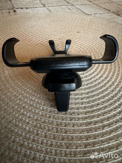 Автомобильный держатель для телефона