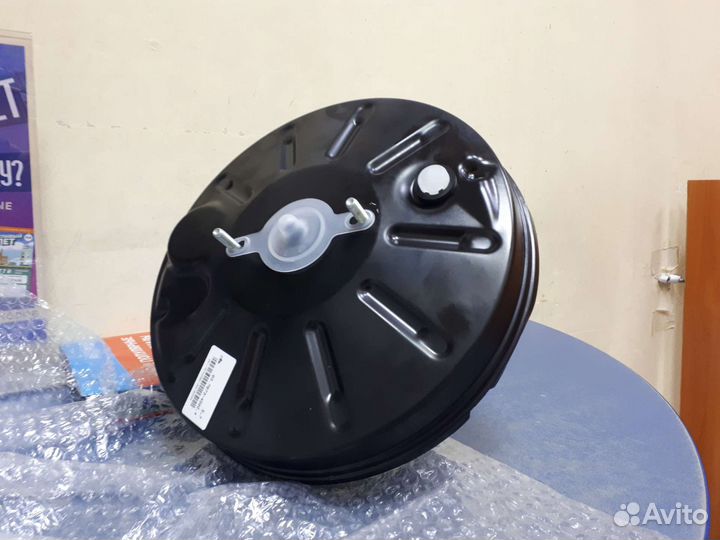 Вакуумный усилитель торм Tiguan, Passat 3C1614106R