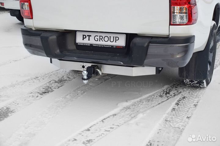 Фаркоп /съемный квадрат/ Toyota hilux с 2015