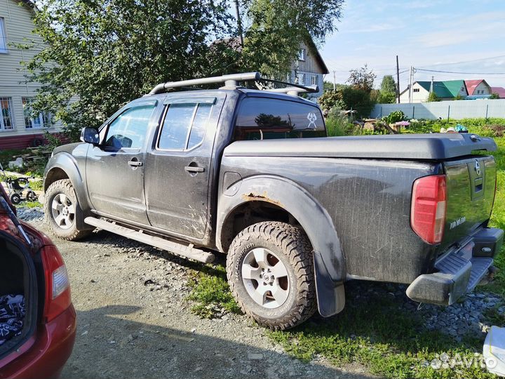 Nissan Navara 2.5 AT, 2007, 290 000 км