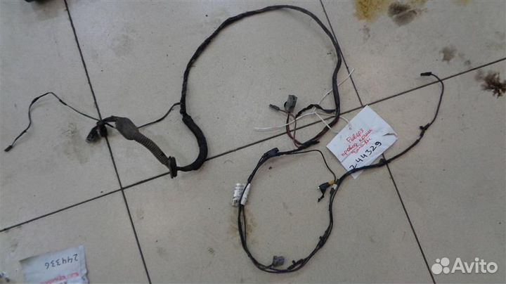 Проводка двери багажника Land Rover Discovery 3 2