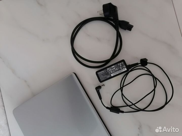 Ноутбук Packard Bell