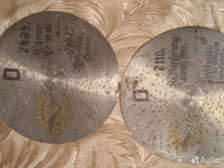 Перфорированные музыкальные диски/ пластинки