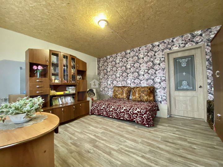 2-к. квартира, 63,6 м², 1/2 эт.