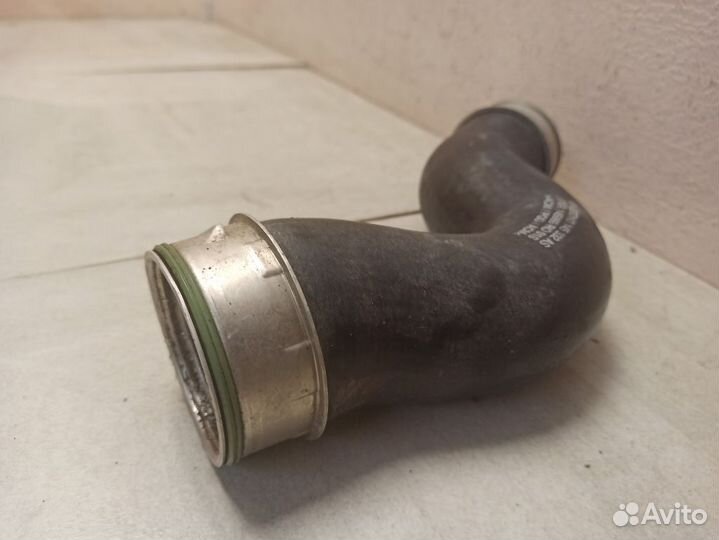 Патрубок интеркулера