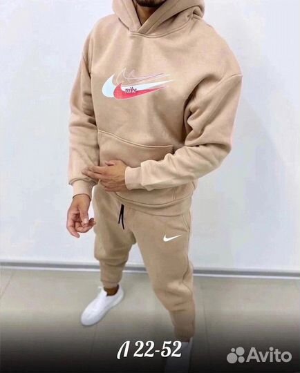 Спортивный костюм Nike на флисе