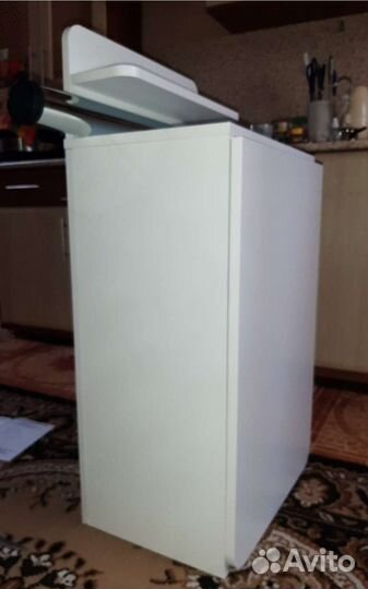 Маникюрный стол складной бу