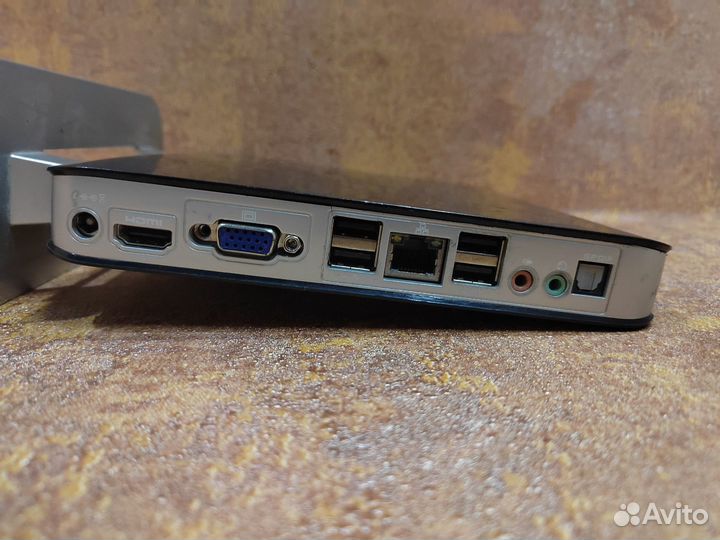 Неттоп D2550 / 4GB / 250GB