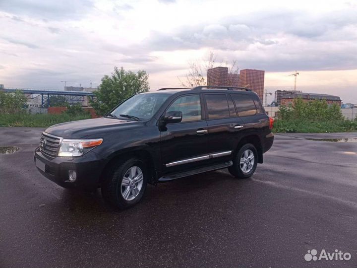 Toyota Land Cruiser, 2013