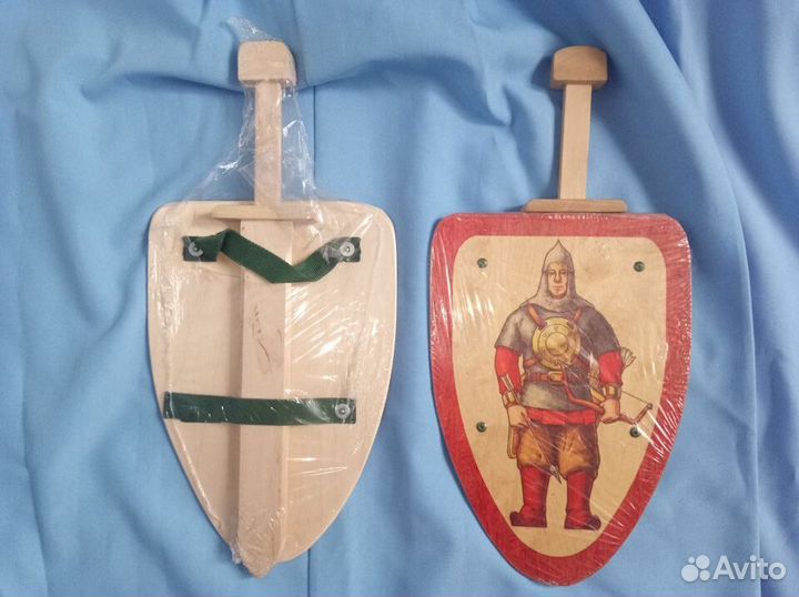 Щиты фанерные с богатырями (28 см) для малышей